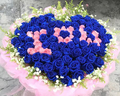 男人送蓝玫瑰代表什么？（探讨蓝玫瑰的花语与意义）