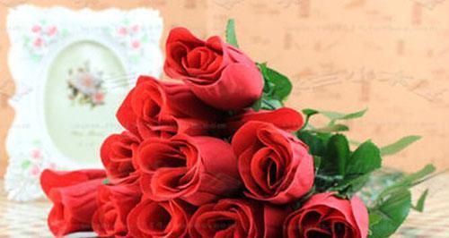红玫瑰花语大全（探索红玫瑰的内涵和寓意，了解不同场合的使用方式）
