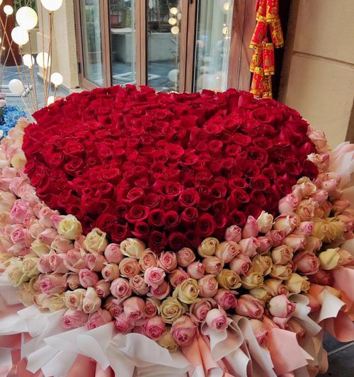 99朵红玫瑰的花语及其意义（探索红玫瑰的浪漫花语，传递爱意之意义）