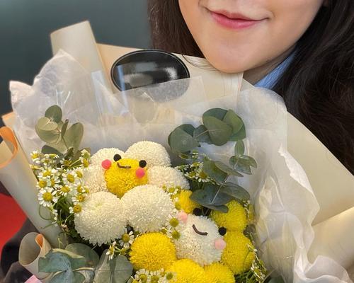 乒乓菊的花语及其象征意义（探秘乒乓菊的寓意与文化内涵）