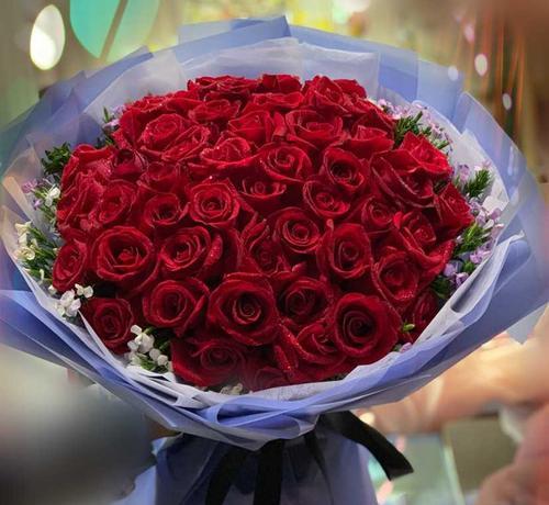 21朵玫瑰花语，浪漫之语传情达意（用花语讲述爱的故事）