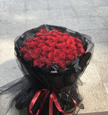 玫瑰花的意义及象征（31朵玫瑰花的神秘含义）