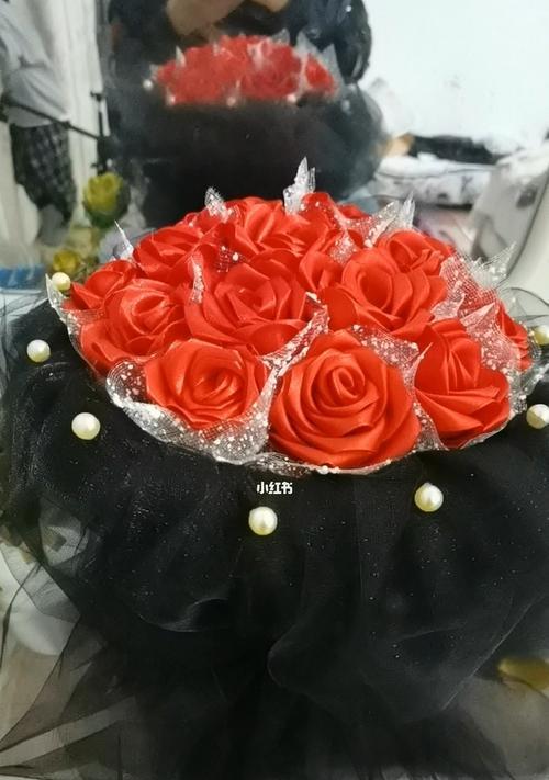 玫瑰花的象征意义（用一朵花表达千言万语的魅力）
