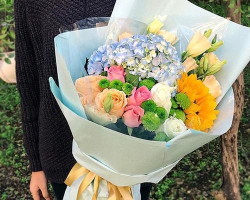 玫瑰花语之美——揭秘玫瑰的深意（走进花朵的世界）
