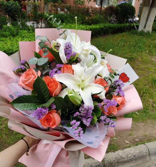 送老师花花语（以适合送老师的花花语为礼物）