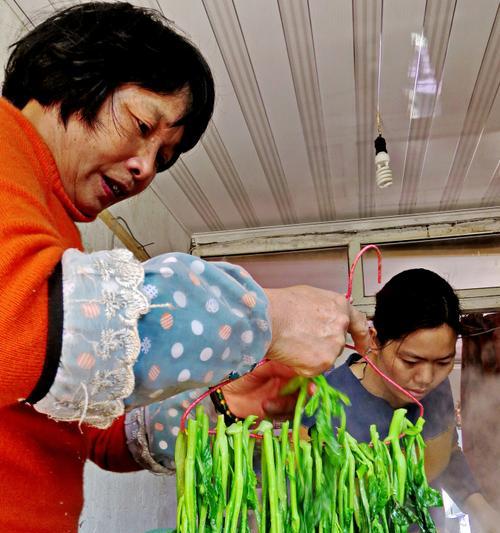 菜蕻——一道可口的家常菜（菜蕻的别名）