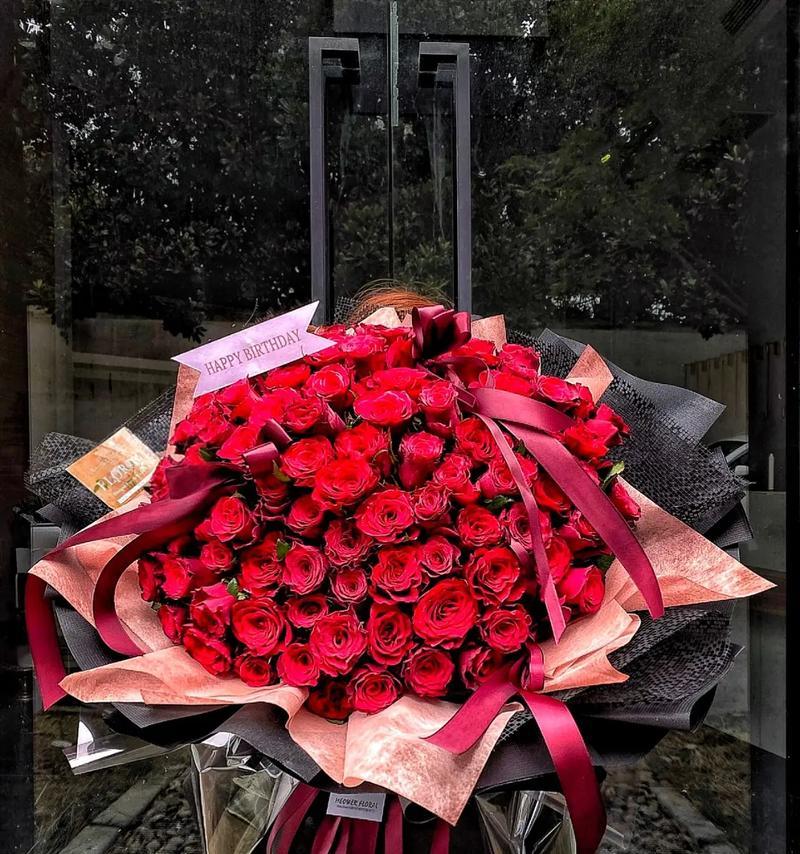 159朵玫瑰花代表什么？有相关图片展示吗？