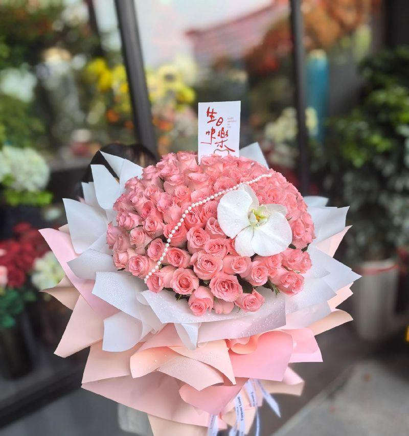 99朵玫瑰代表的花语是什么？