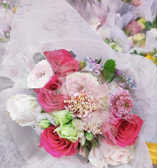 春天送玫瑰花如何选择既美观又经济？