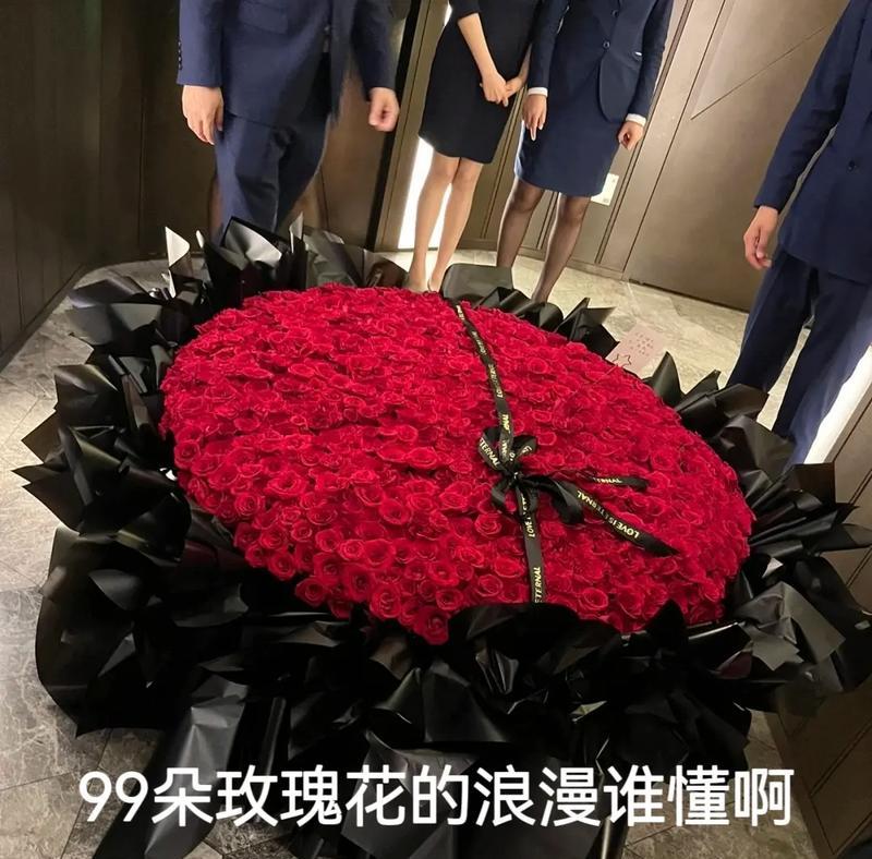 女孩子看玫瑰花意味着什么？玫瑰花对女孩子代表什么？