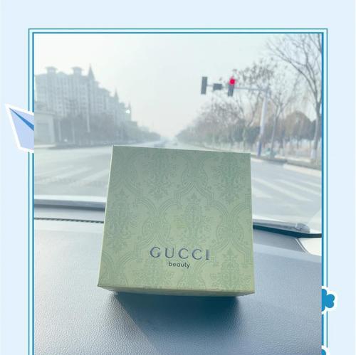 栀子花语适合送女生什么礼物？