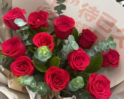 11朵玫瑰传递了什么信息？